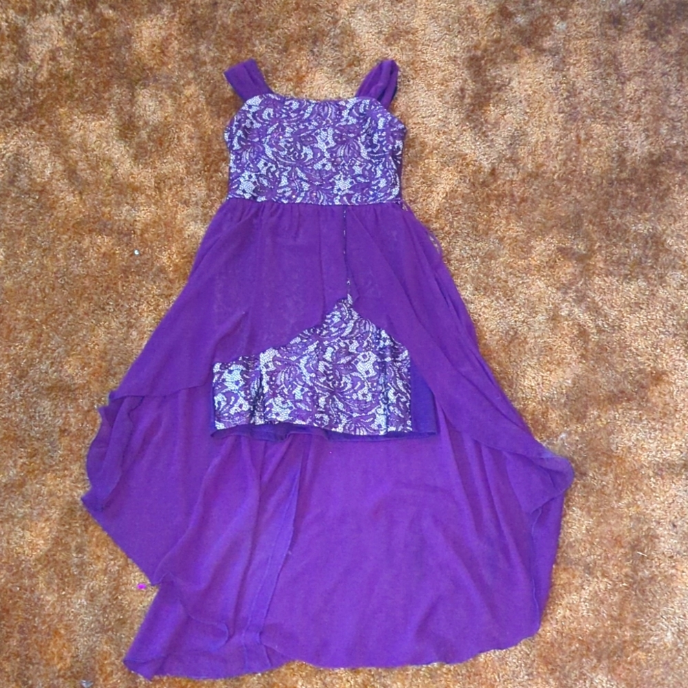 Amy byer dress size 8 in kids purple with lace